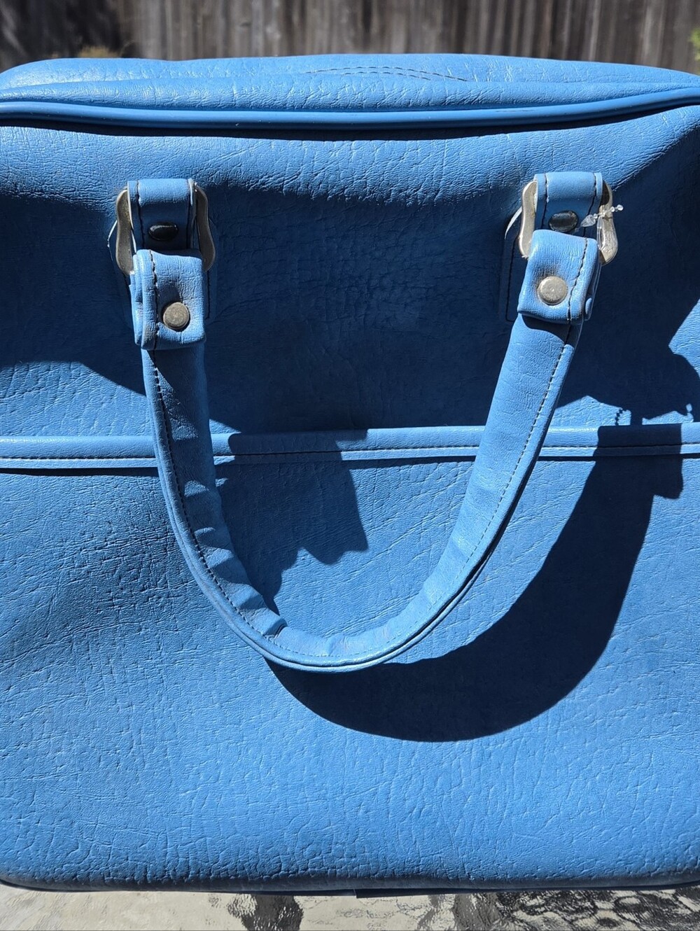 Vintage Skyway Travel Carry On Luggage Overnight Bag Tote Bag. Blue.